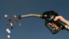 Uzun yola çıkacaklar için yakıt tasarrufu yapmanın püf noktaları