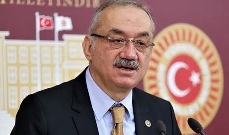 İYİ Parti eski TBMM Grup Başkanı İsmail Tatlıoğlu istifa etti