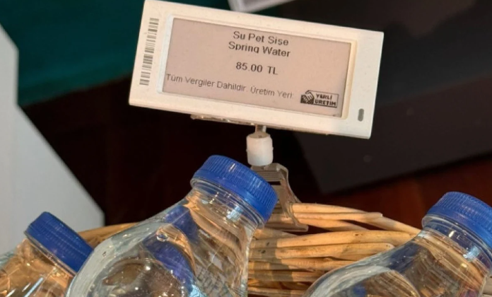 Ankara Esenboğa Havalimanı’nda bir şişe su 85 TL